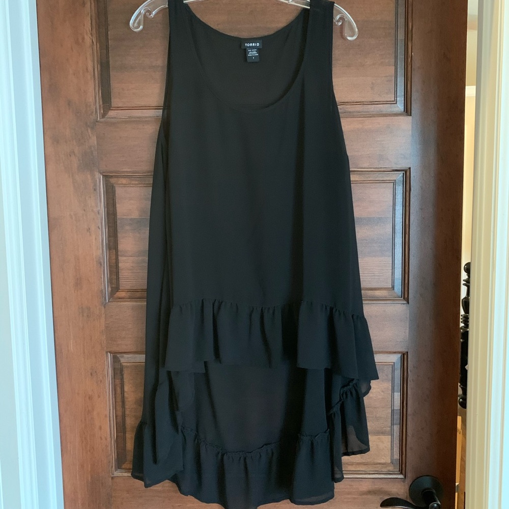 High/low tank with ruffle trim